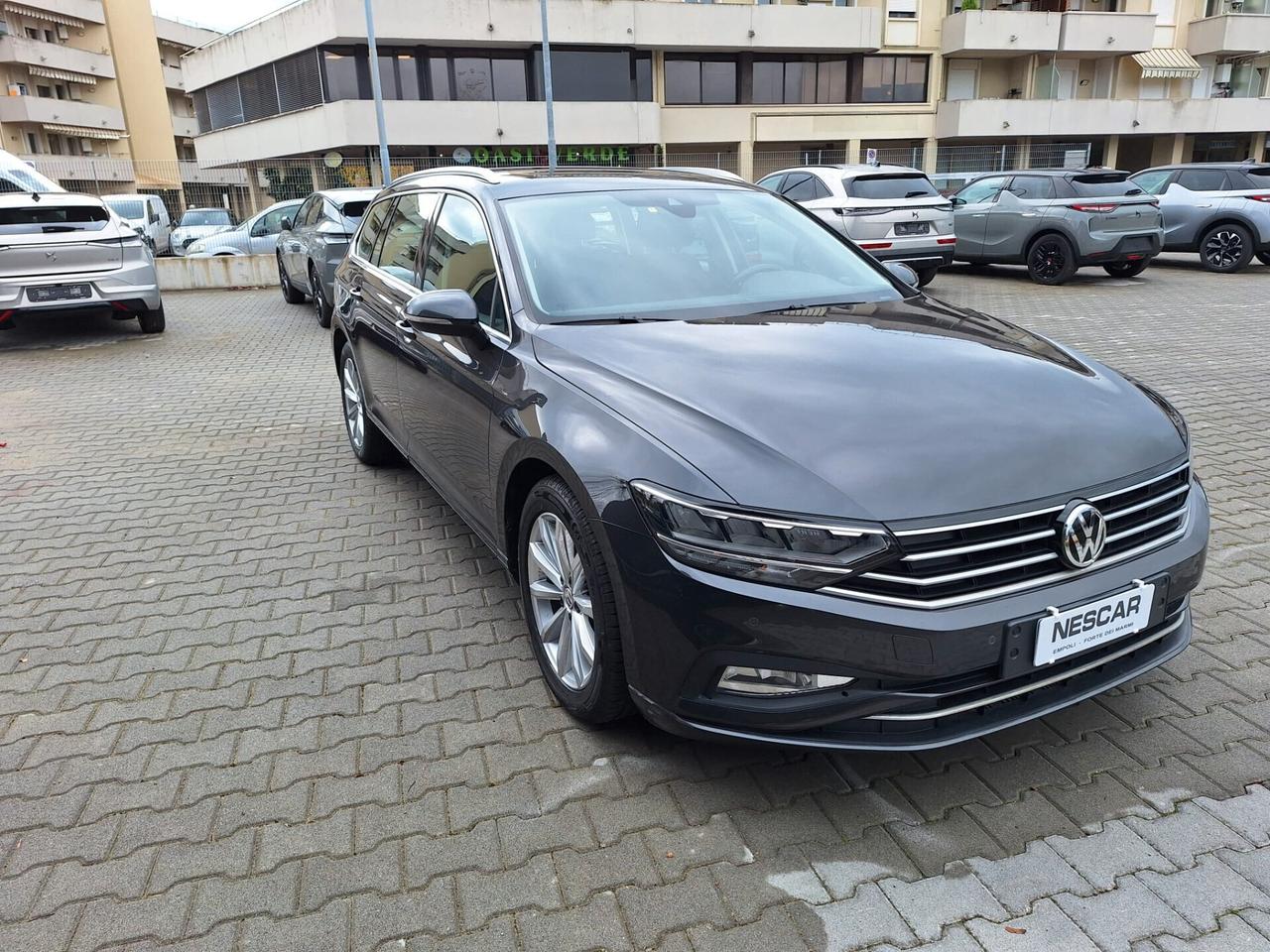 Volkswagen Passat Variant 1.6 TDI SCR DSG Business BMT IVA ESPOSTA