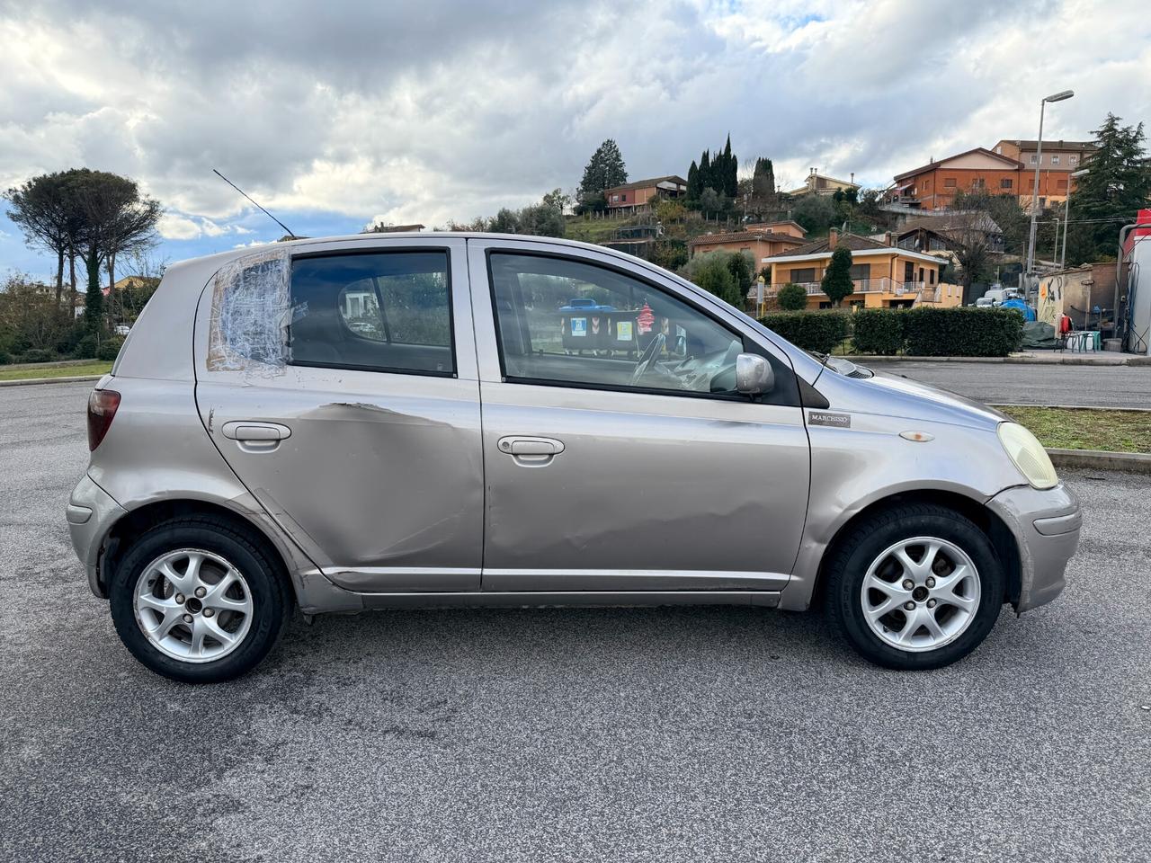 Toyota Yaris 1.4 tdi D-4D cat 5 porte