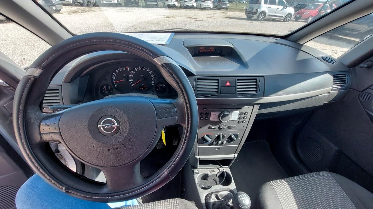Opel Meriva 1.4 16V GPL-TECH Club