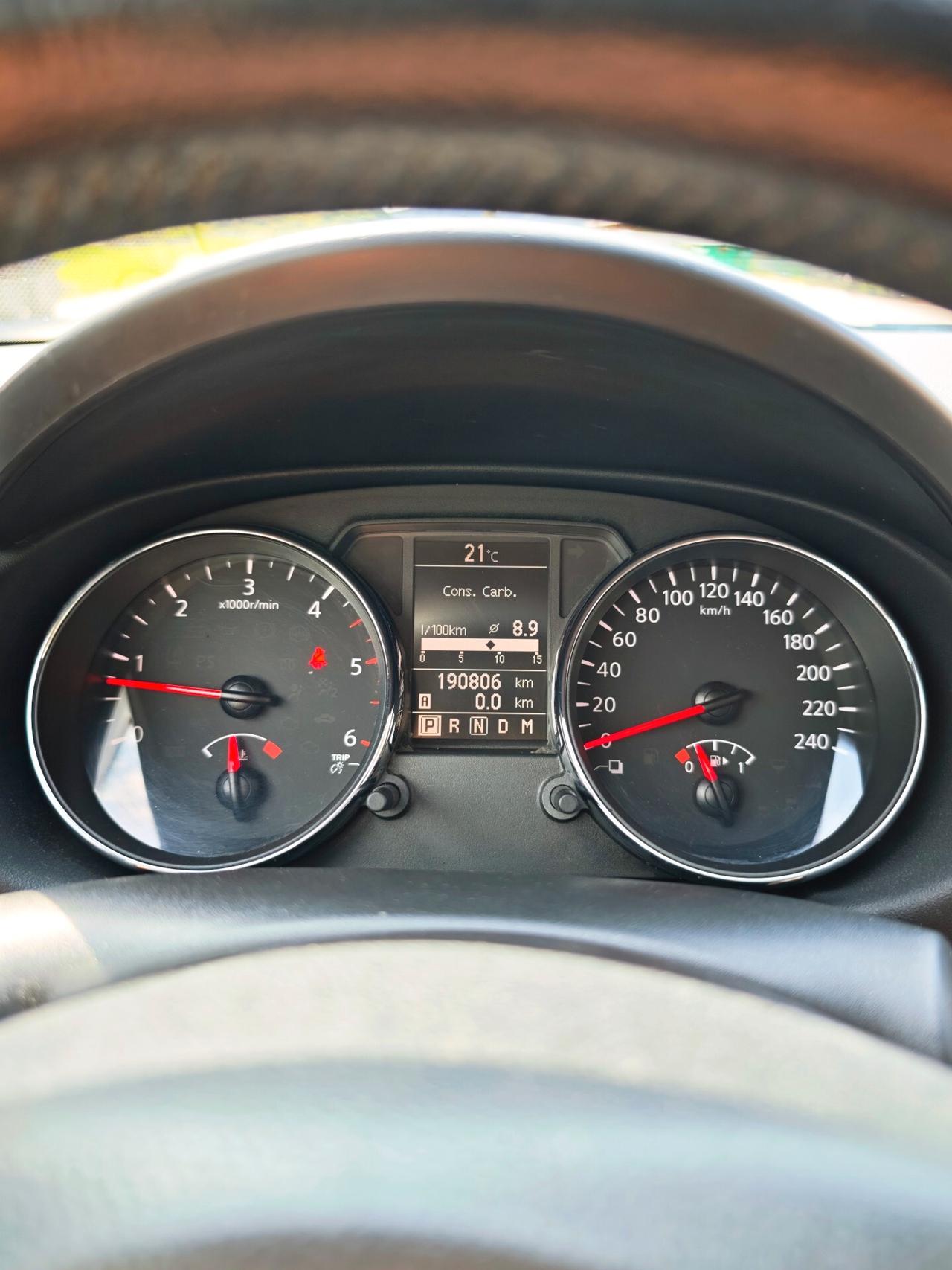 Nissan Qashqai 2.0 4x4 dCi DPF 4WD aut. Tekna Full Optional