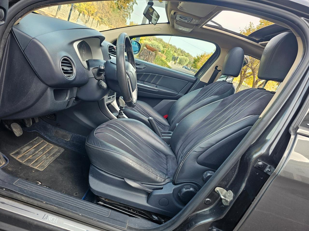 Lancia Delta Platino Multijet