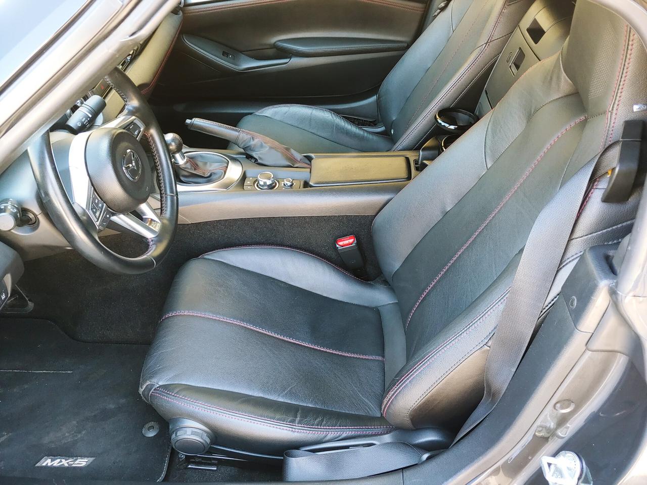 Mazda MX-5 1.5L Skyactiv-G Exceed