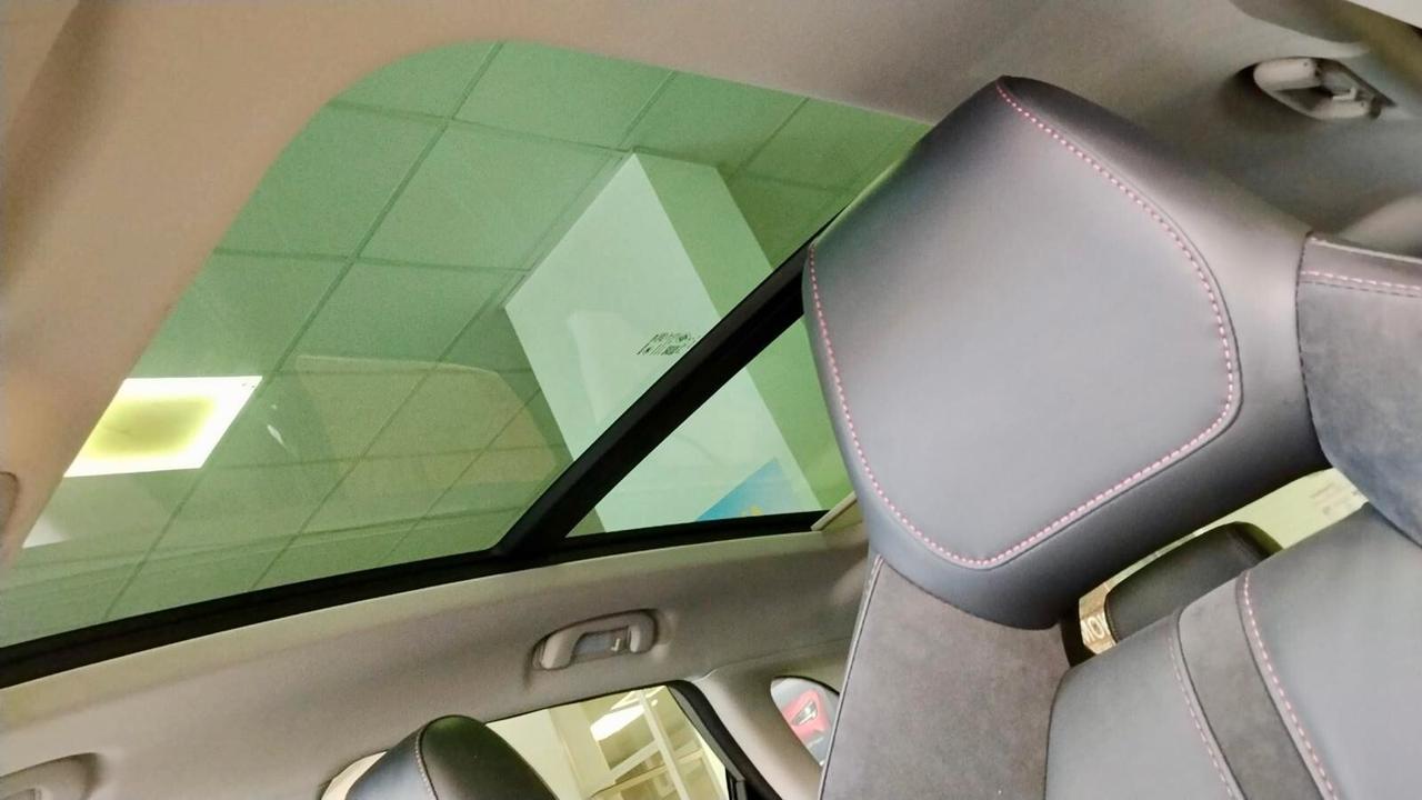 Mg EHS Plug-in Hybrid Luxury