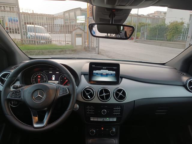 MERCEDES-BENZ B 180 d Automatic Sport