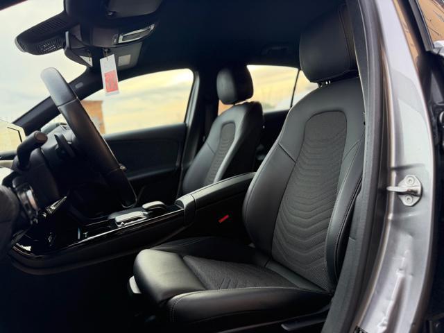 MERCEDES-BENZ A 180 d Automatic Business Extra (NESSUN VINCOLO)