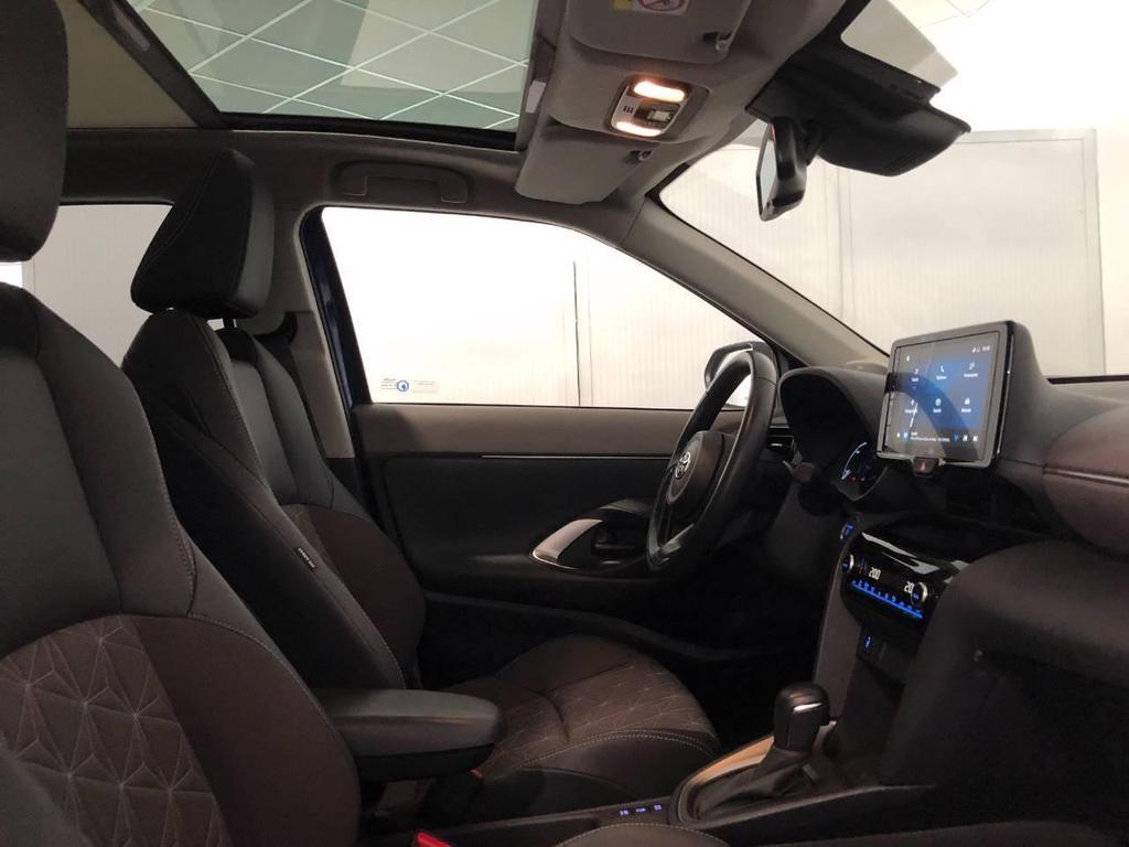 Toyota Yaris Cross 1.5 H Lounge FWD E-CVT