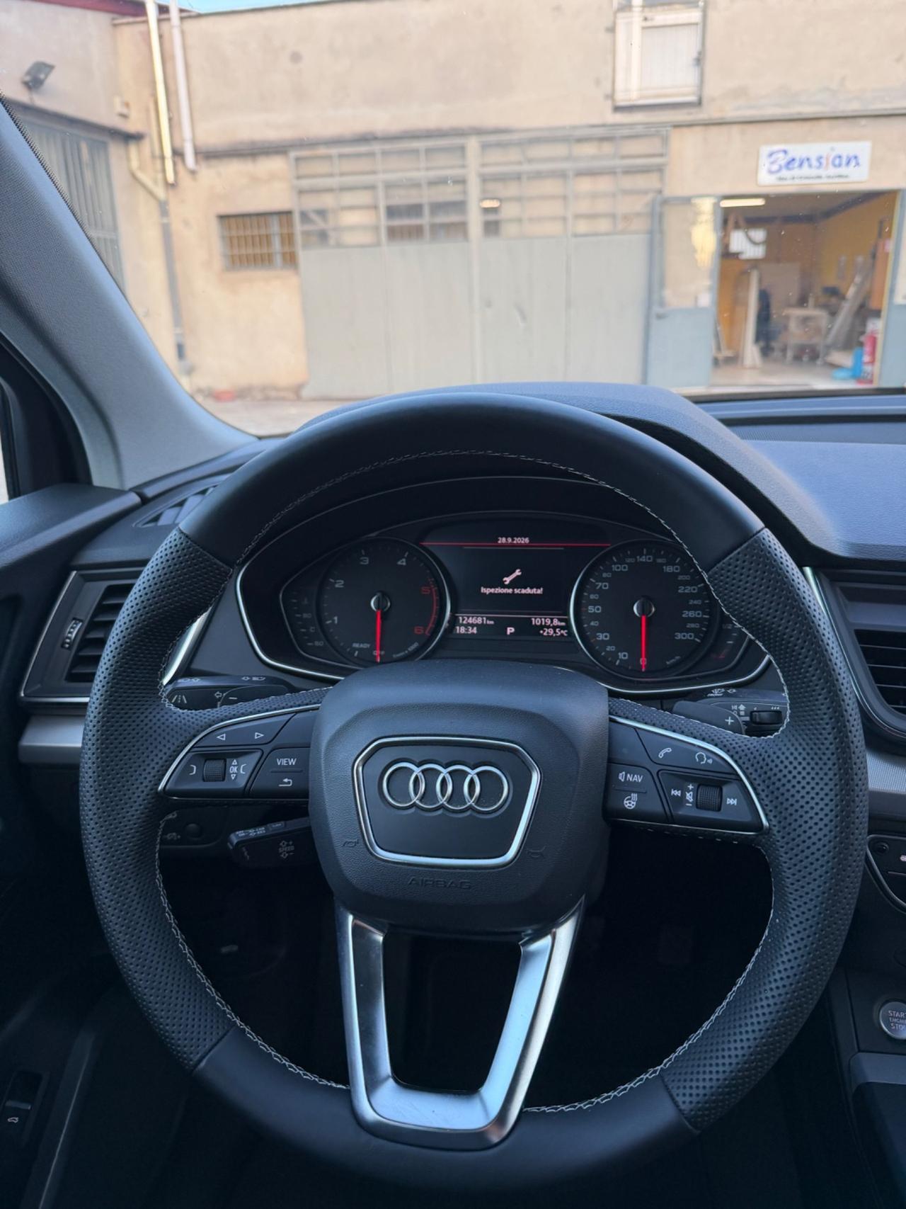 Audi Q5 50 TDI quattro tiptronic Business Design
