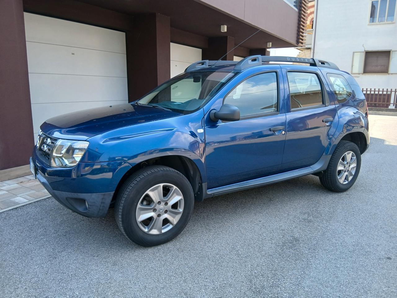 Dacia Duster 1.6 115CV Start&Stop 4x2 GPL Lauréate tua a € 165 mese