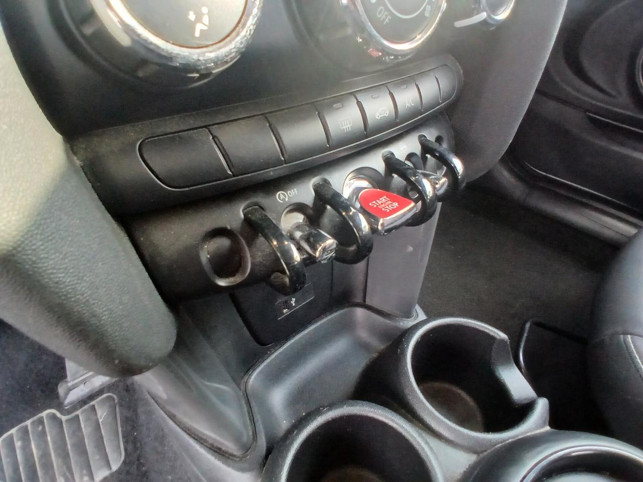 Mini Cooper 1.5 136cv Aut.