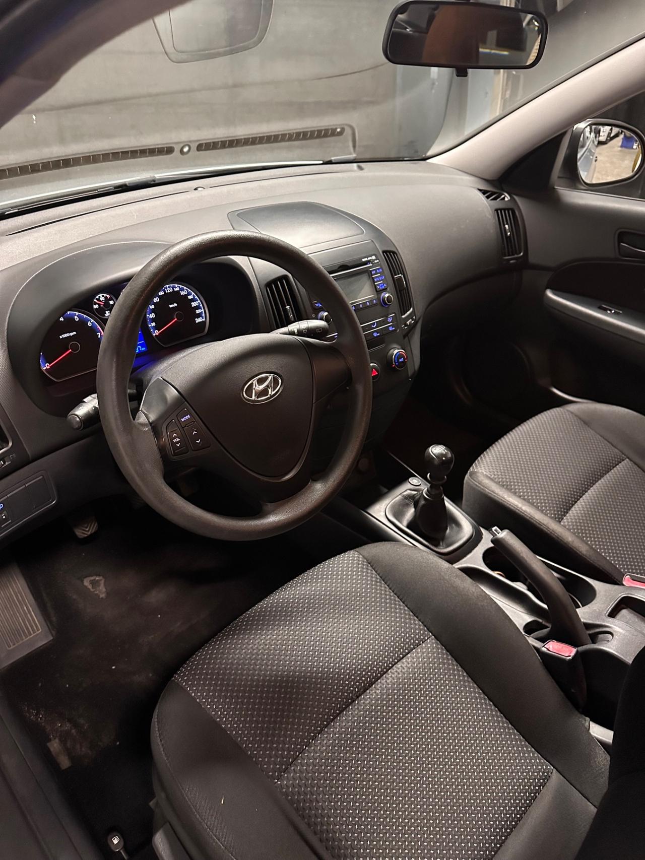 Hyundai i30 1.4 16V 109CV 5p. BlueDrive GPL 2009