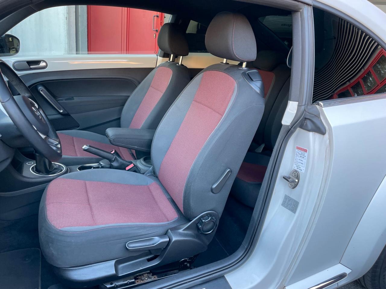 Volkswagen Maggiolino 1.2 TSi Design ok neopat.