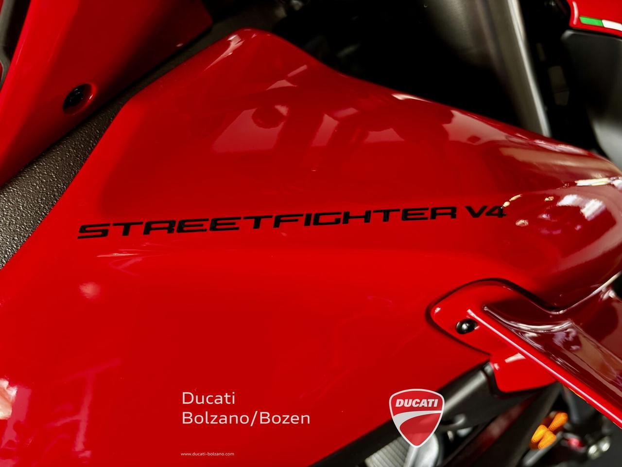 Ducati Streetfighter V4