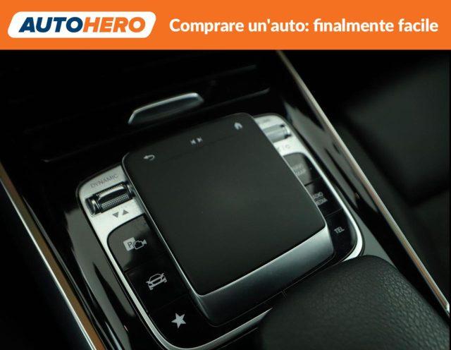 MERCEDES-BENZ GLB 200 d Automatic Business