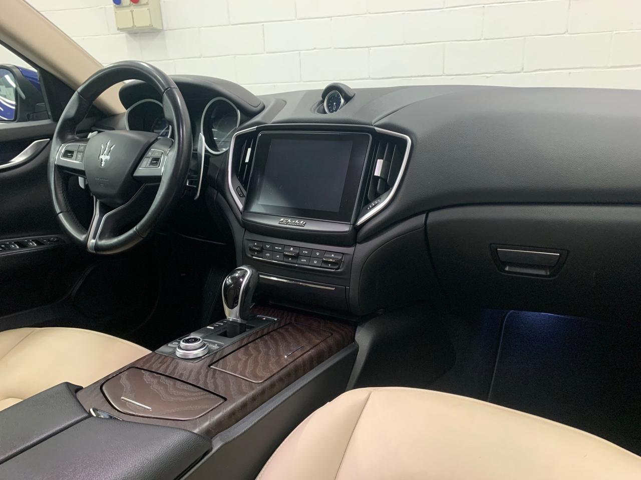 Maserati Ghibli V6 Diesel Gransport