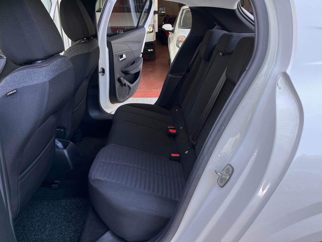 Peugeot 208 1.5 bluehdi 1Prop GARANZIA 24 MESI