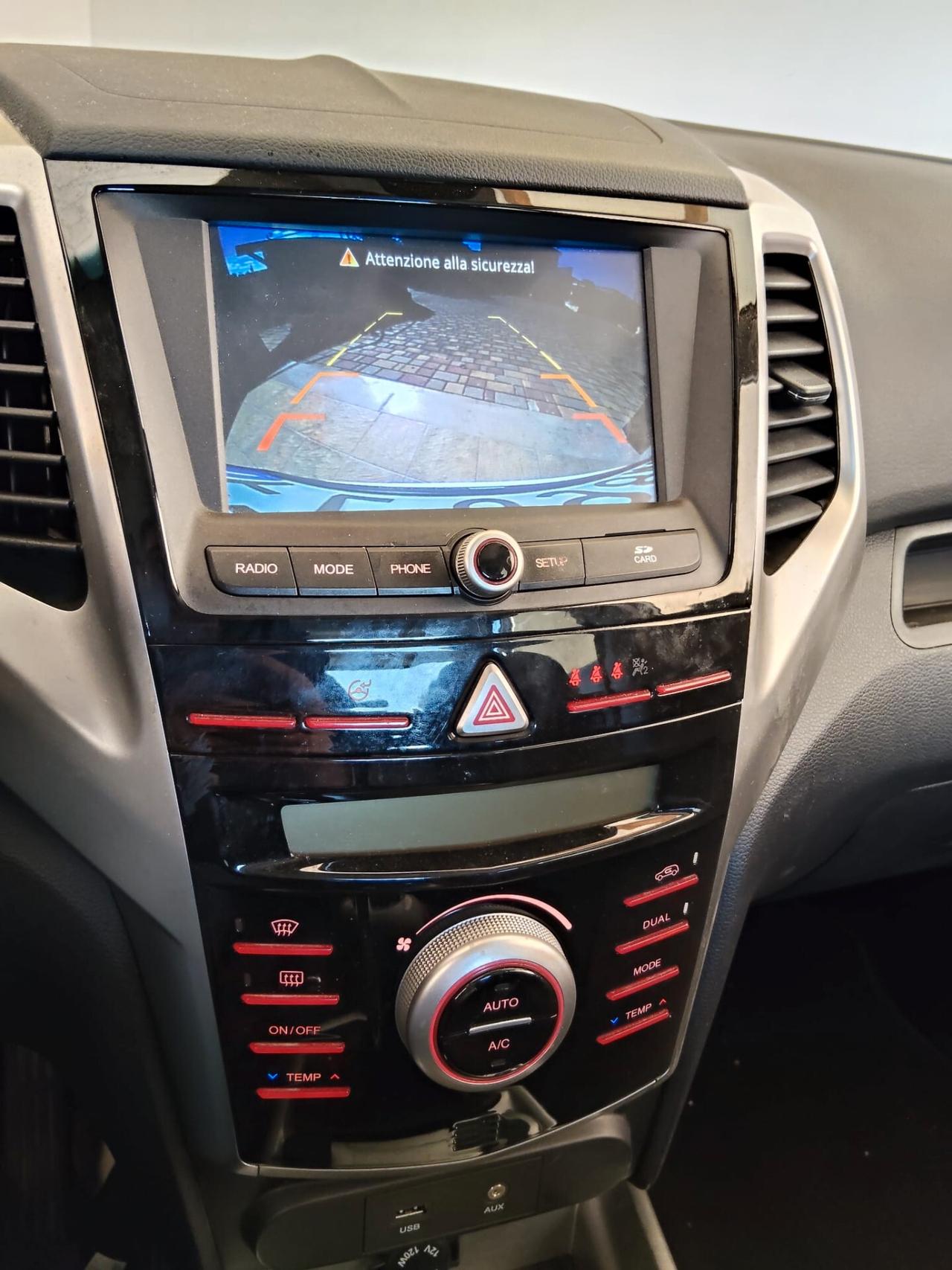 Ssangyong Tivoli 1.6 2WD Icon 128 cv GPL