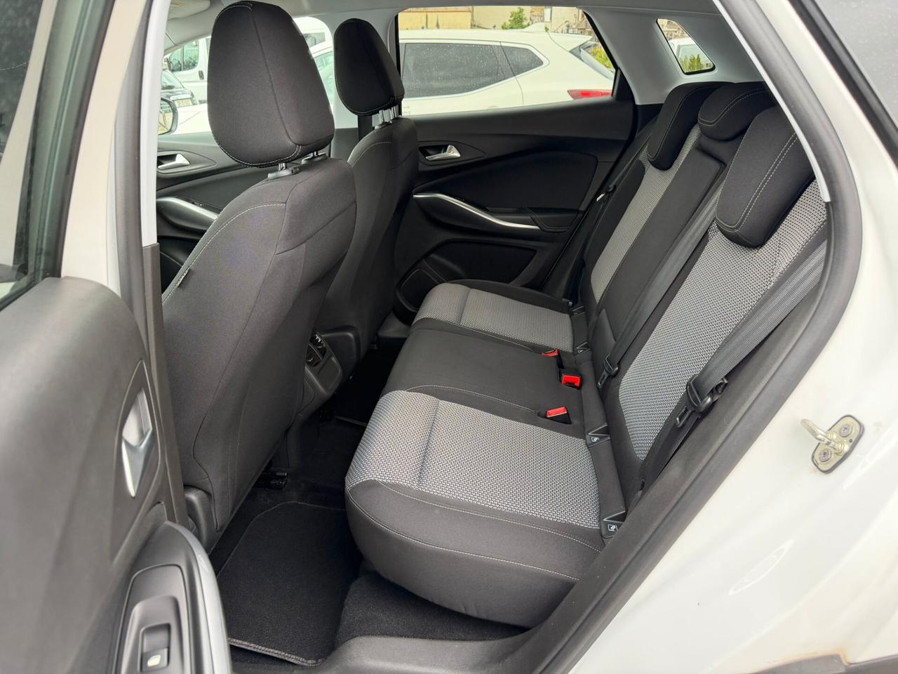 Opel Grandland X 1.6 Ecotec Start&Stop Business