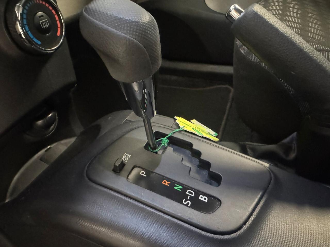 Toyota iQ 1.0 CVT Lounge PREZZO REALE!! UNICO PROPRIETARIO!! TAGLIANDI!!