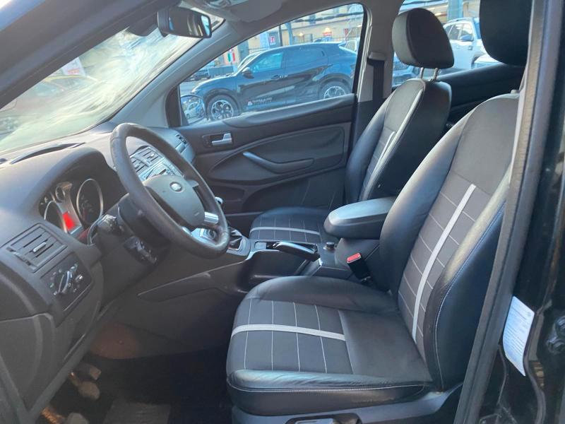 Ford Kuga 2.0 tdci + 4wd 136cv dpf