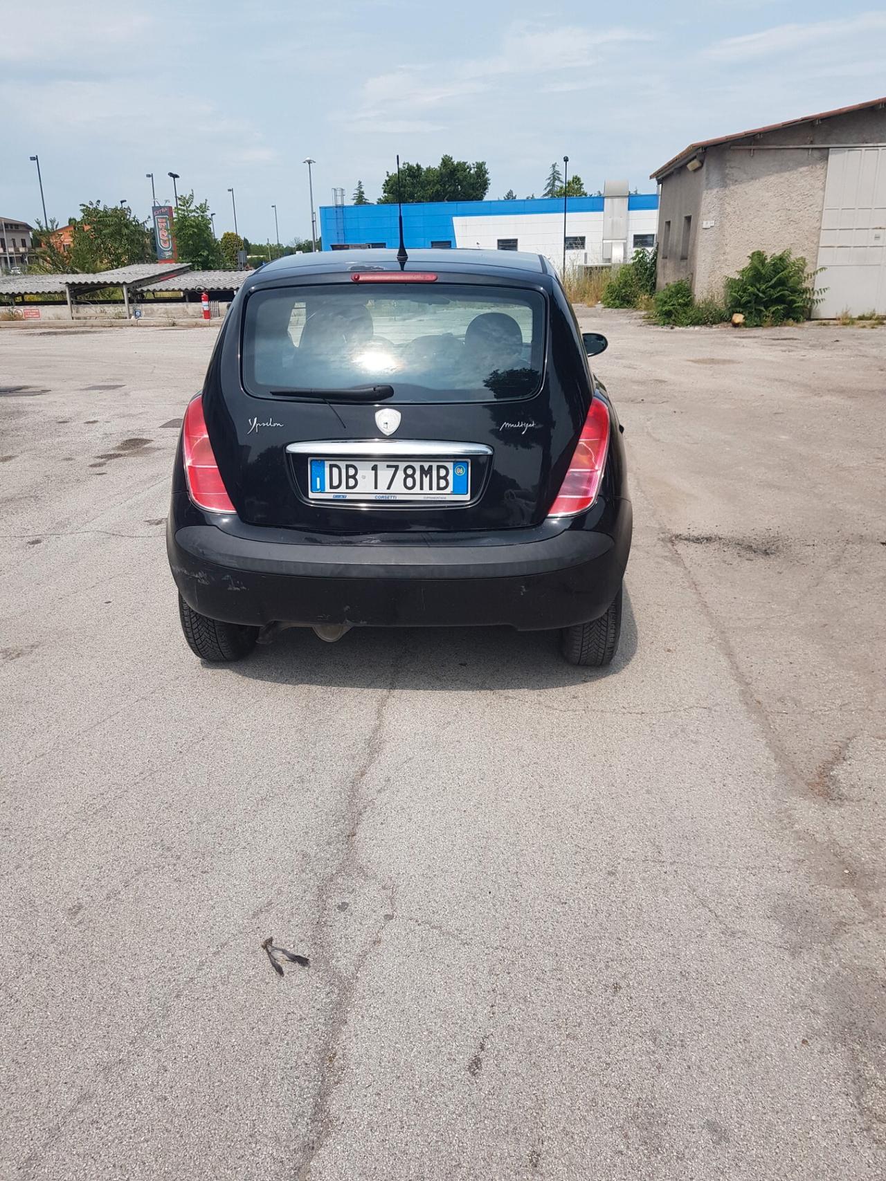 Lancia Ypsilon 1.3 MJT 75 CV 2006