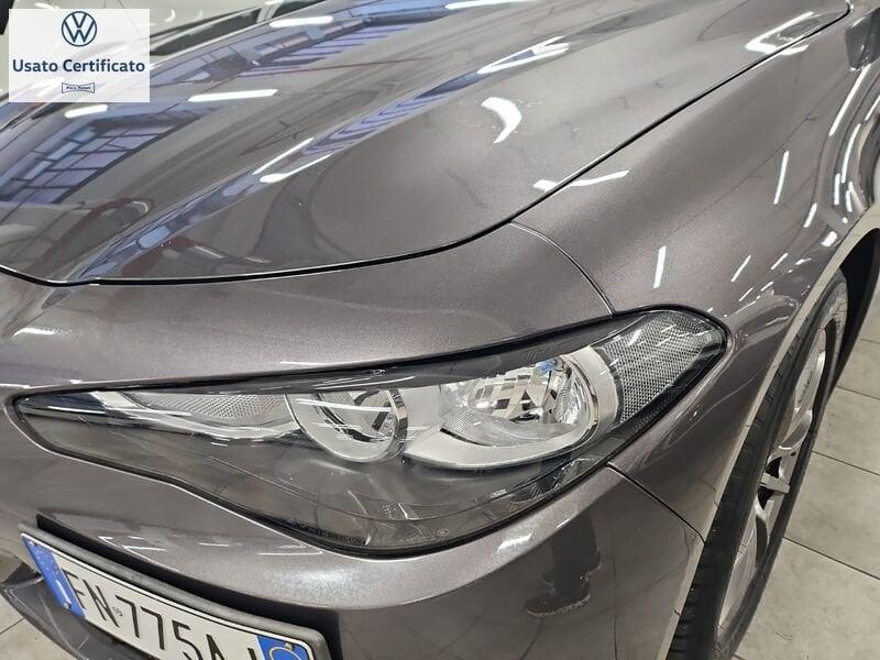 Alfa Romeo Giulia Giulia 2.2 Turbodiesel 136 CV AT8 Business