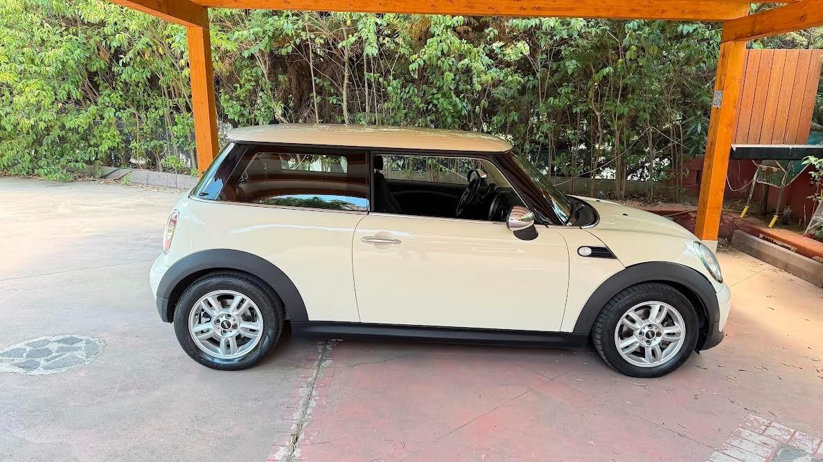 Mini 1.6 16V One (55kW)
