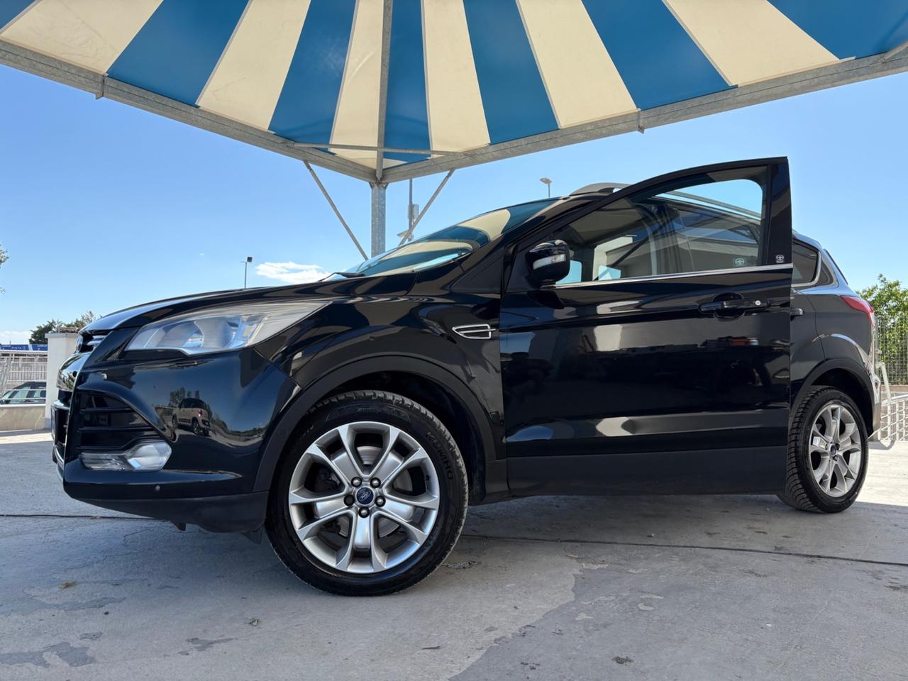 Ford Kuga 2.0 TDCI 140 CV 2WD Titanium GANCIO TRAINO