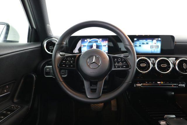 MERCEDES-BENZ A 180 A 180 d Automatic Executive