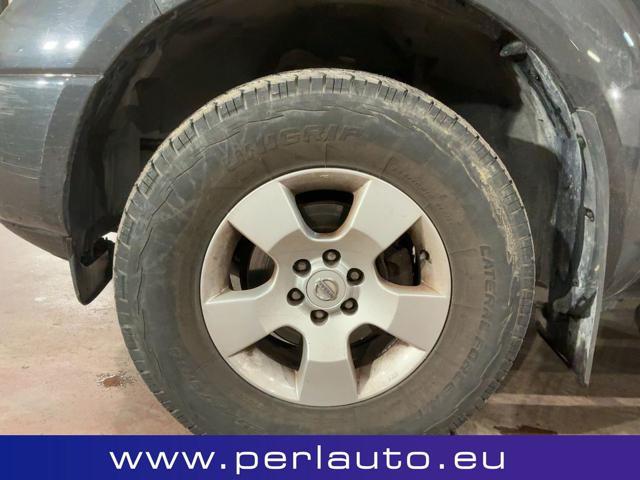 NISSAN Navara 2.5 dCi 170CV 4 porte Double Cab LE