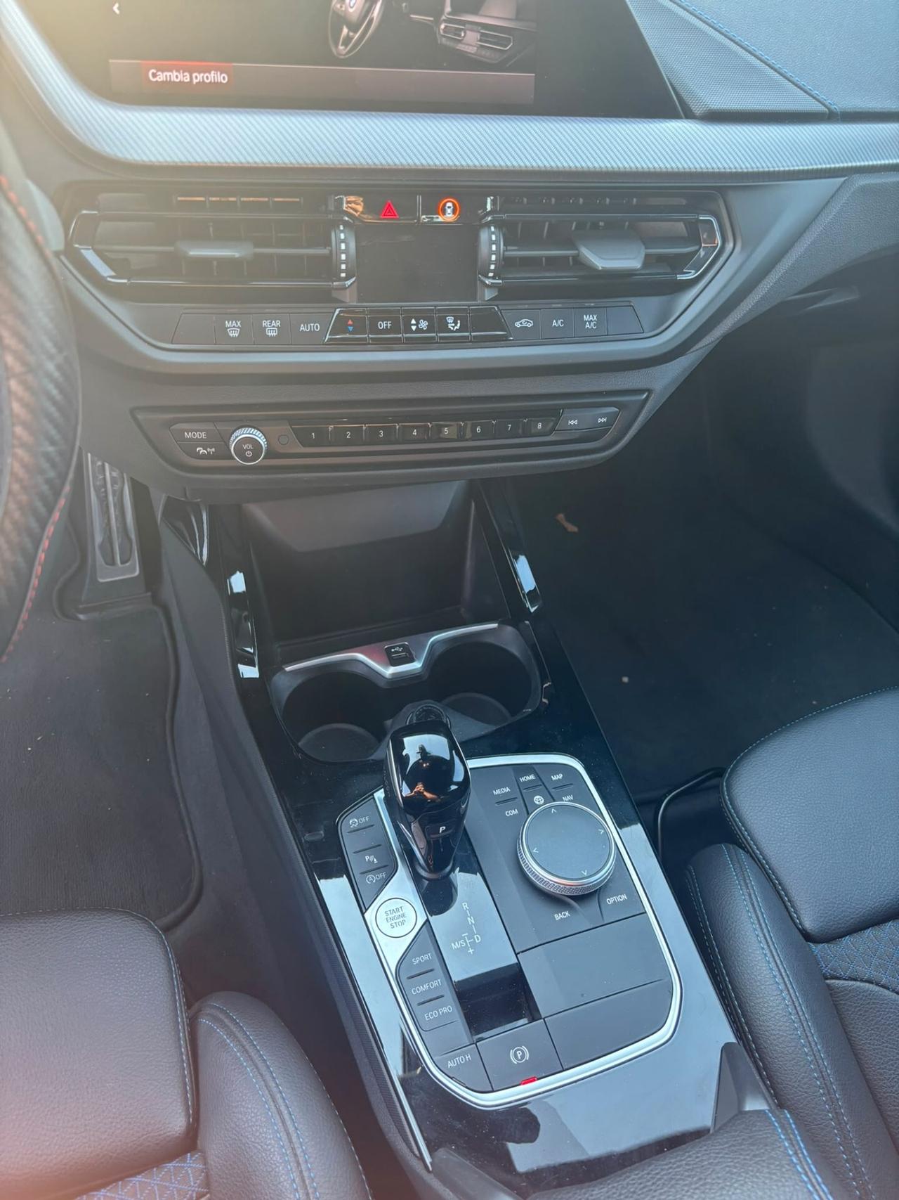 Bmw 116 116d 5p. Msport