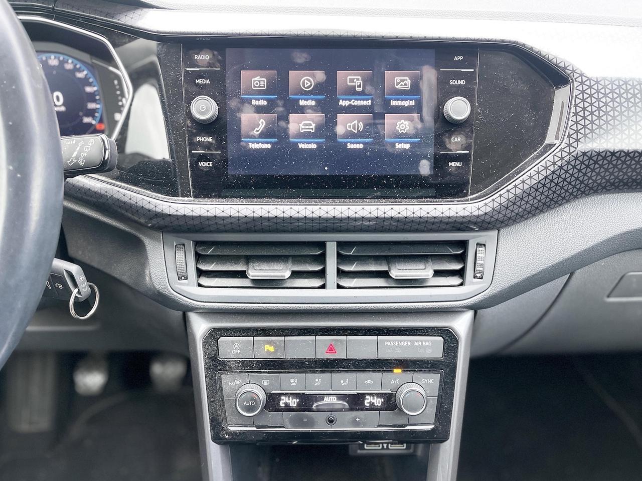 Volkswagen T-Cross 1.0 Benzina 115CV E6 Neo - 2020