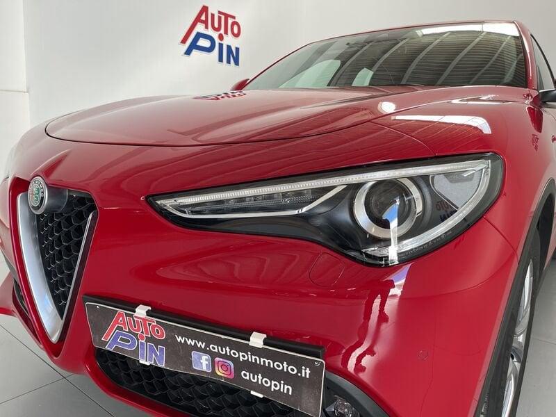 Alfa Romeo Stelvio 2.2 Turbodiesel 160 CV AT8 RWD Super