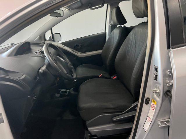 TOYOTA Yaris 1.0 5 porte unicoproprietario
