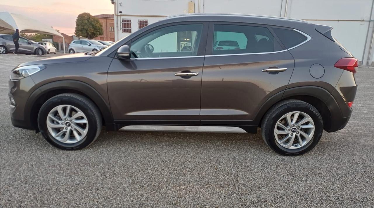 Hyundai Tucson 1.7 CRDi Sound Edition