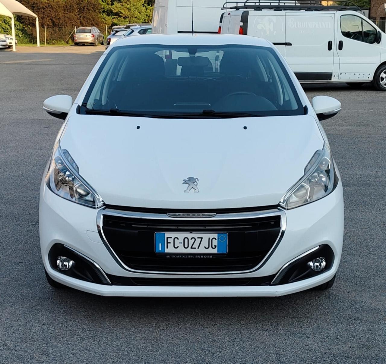 Peugeot 208 PureTech 82 5 porte Access