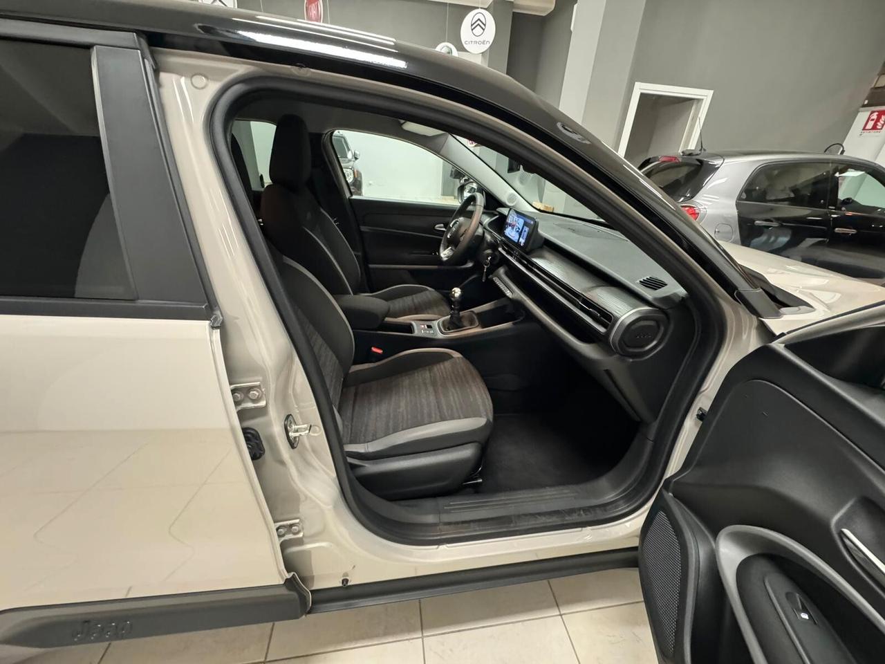 Jeep Avenger 1.2 Turbo 100 CV Altitude