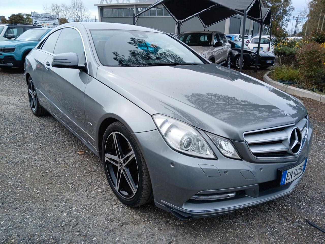 Mercedes-benz E 220 CDI Coupé BlueEFFICIENCY