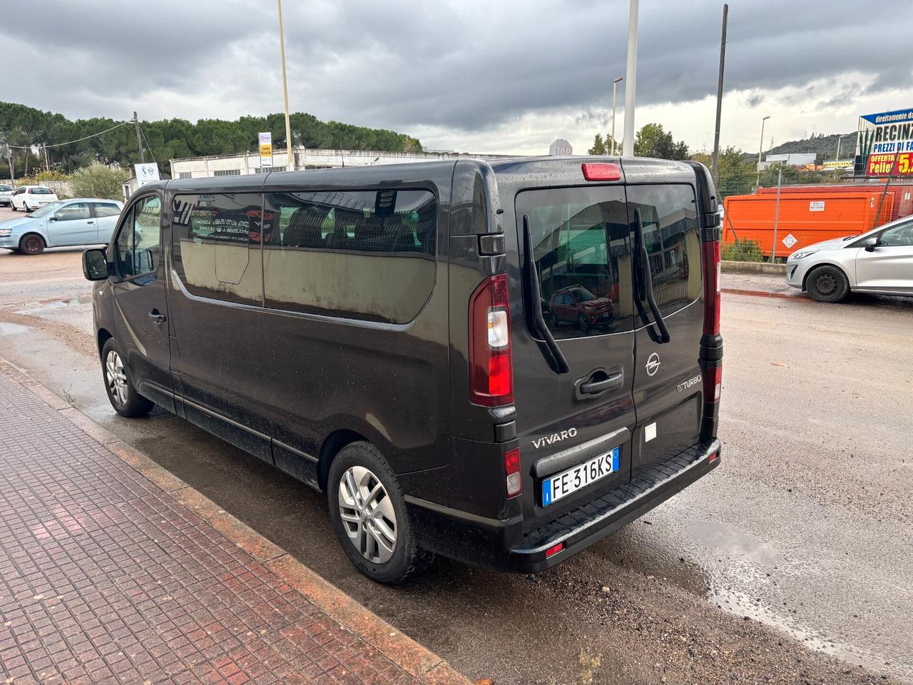 Opel Vivaro 9 POSTI 1.6 DIESEL 2016