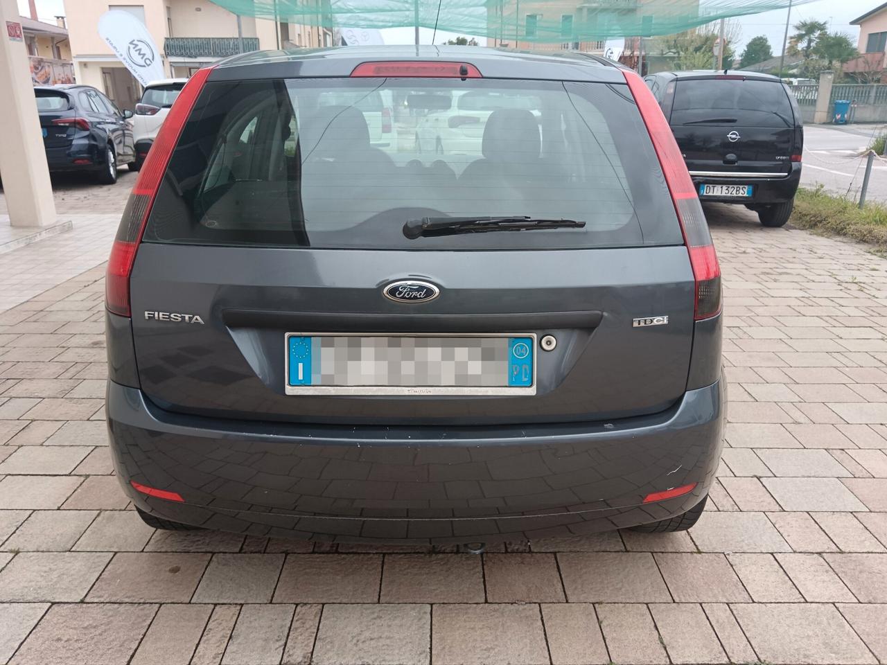 Ford Fiesta 1.4 TDCi 5p. Ghia