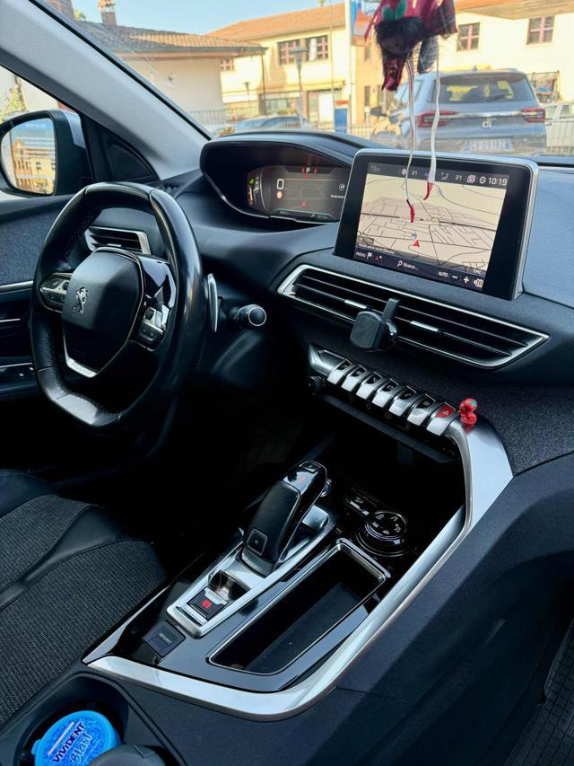 PEUGEOT 3008 BlueHDi 120 S&S EAT6 Allure