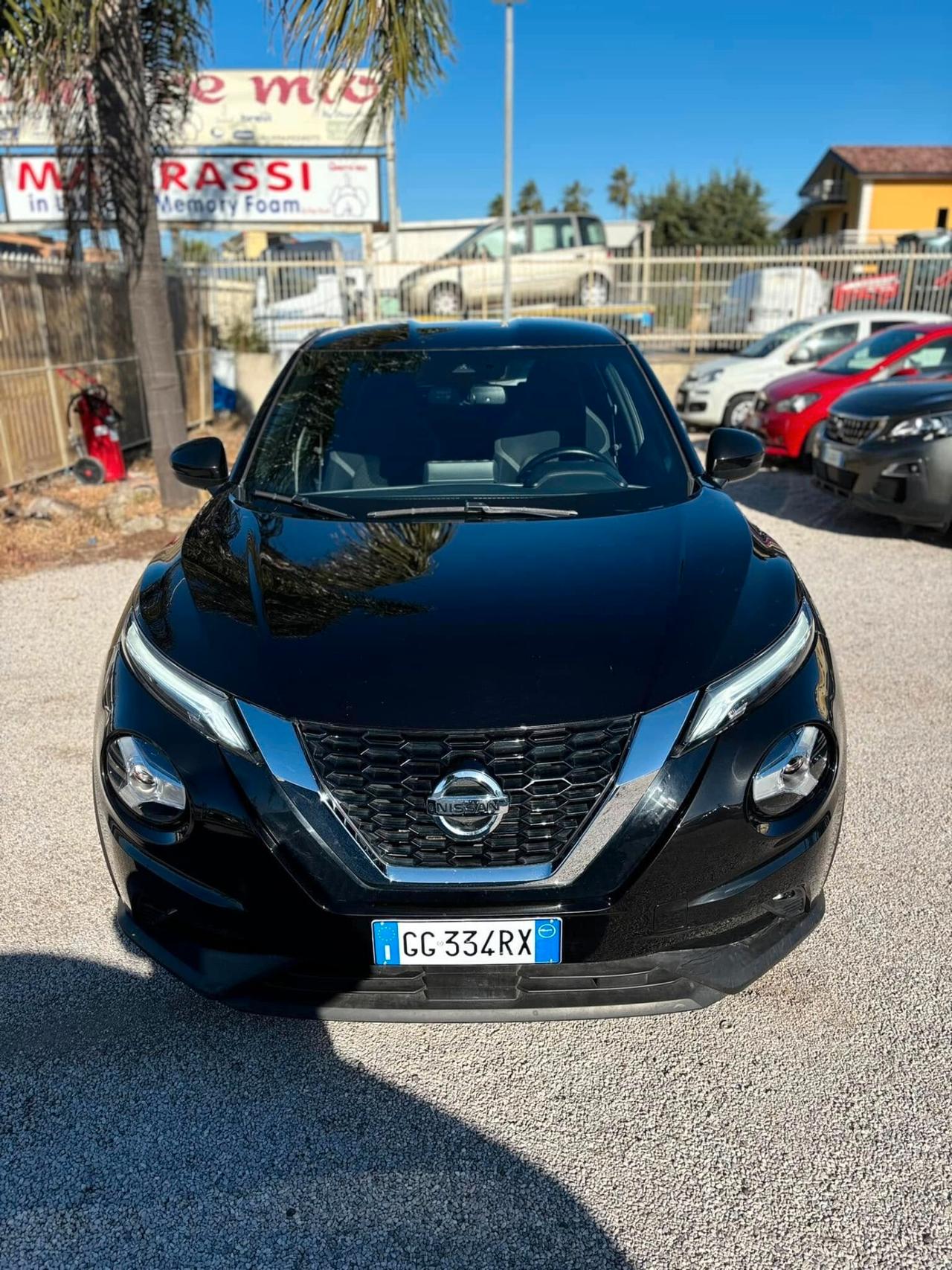 Nissan Juke 1.0 DIG-T 114 CV N-Connecta