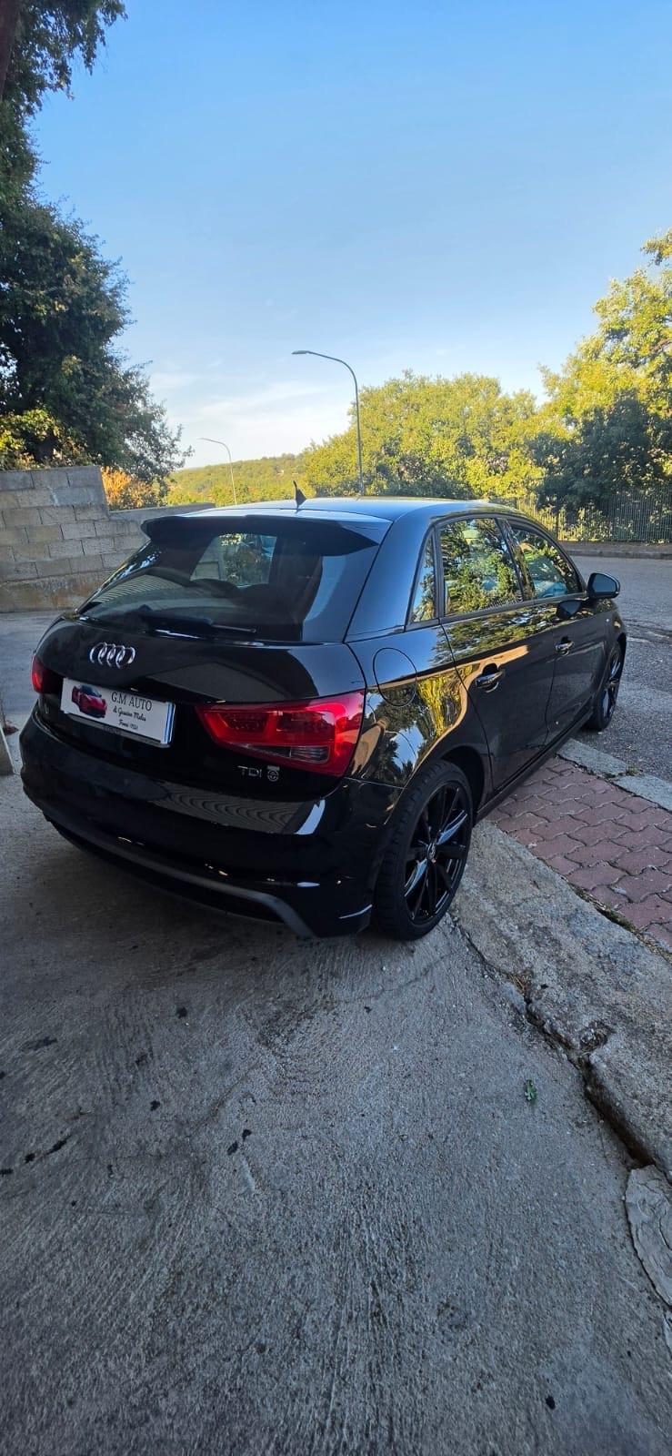 Audi A1 1.6 TDI S tronic line edition plus