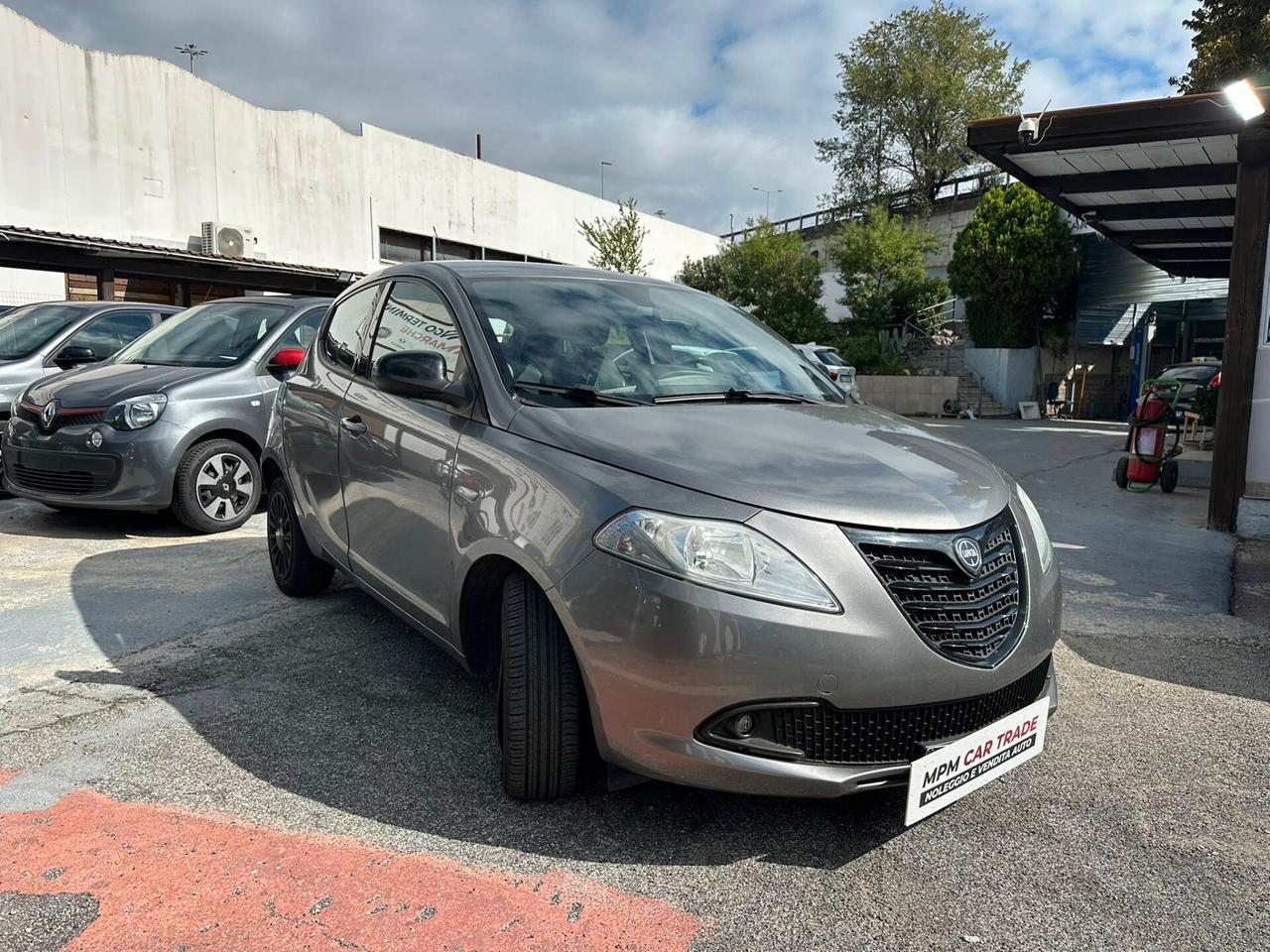 Lancia Ypsilon 1.2 69 CV 5 porte GPL Ecochic Elefantino