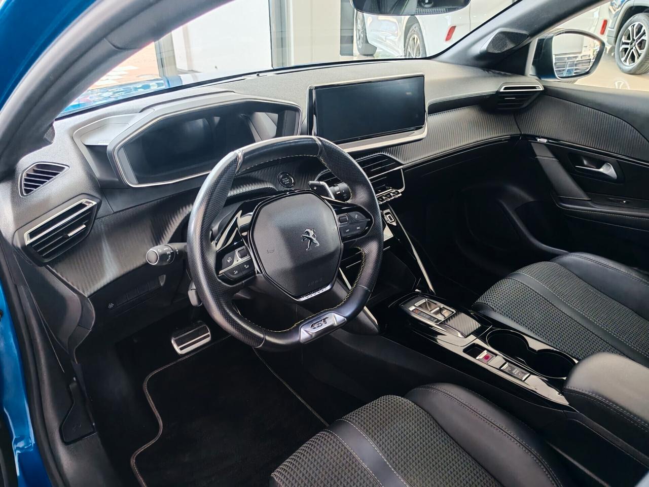 Peugeot 208 1.2 130cv EAT8 GT 2022