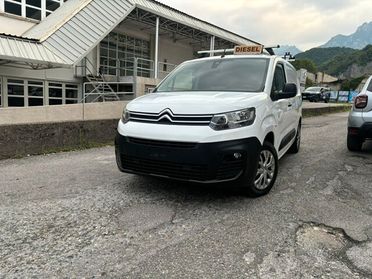 Citroen Berlingo BlueHDi 100 S&S SENSORI-3POSTI-APPLECAR