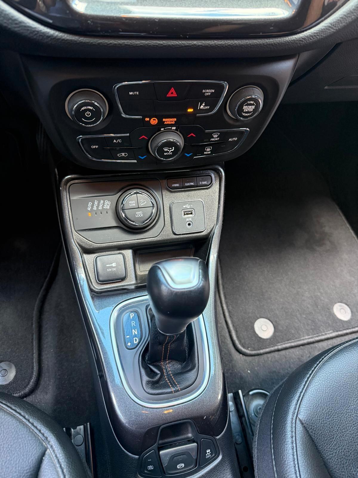 Jeep Compass 1.3 Turbo T4 190 CV PHEV AT6 4xe Business
