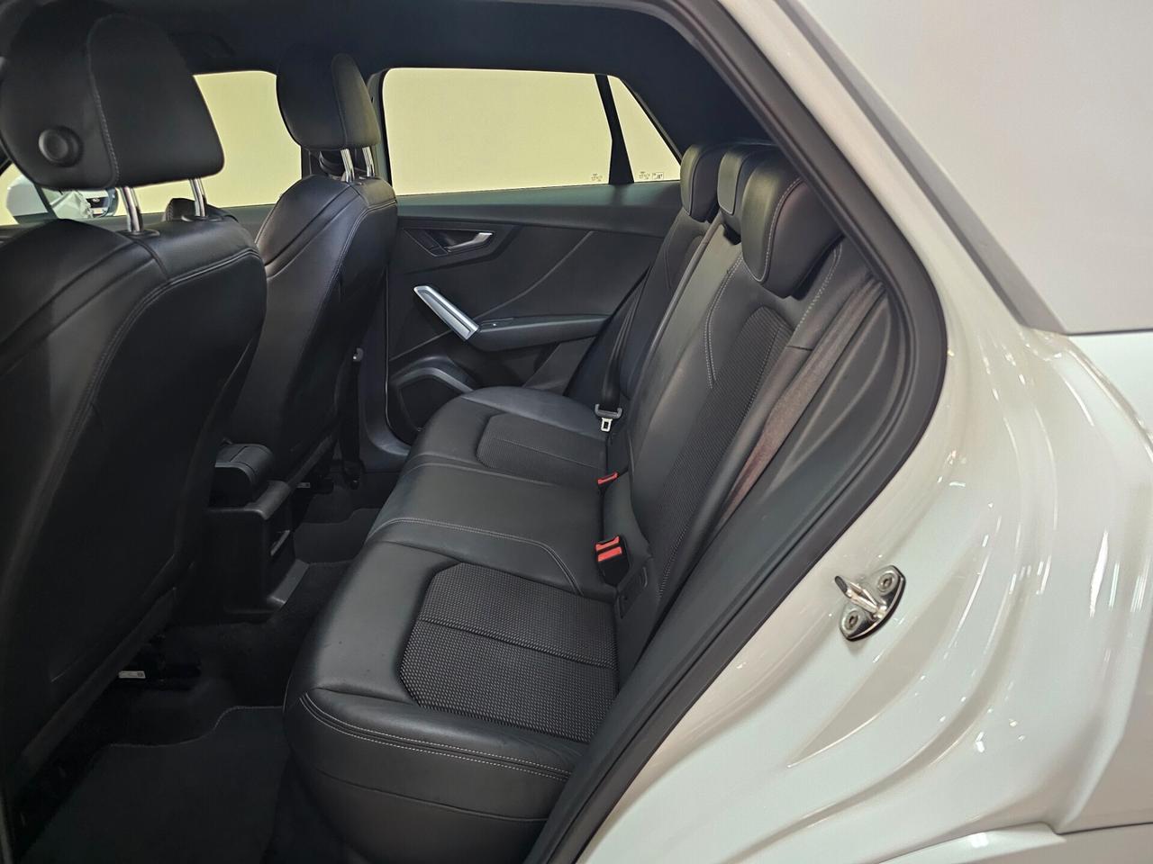 Audi Q2 35 TDI S tronic line Edition