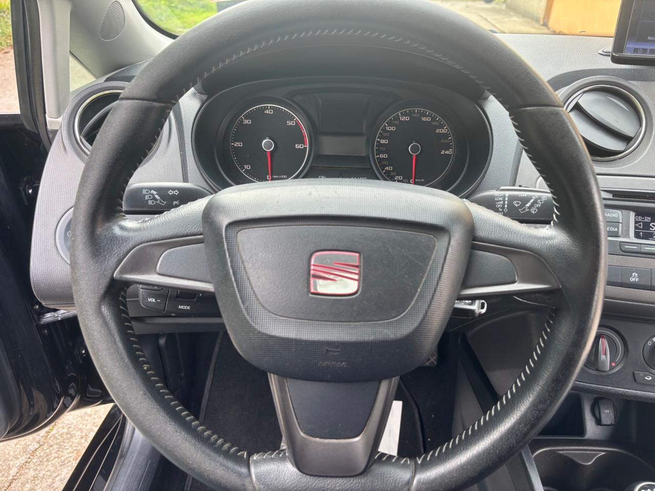 SEAT IBIZA 1.2 TDI TUTTI TAGLIANDI MOLTO BELLA