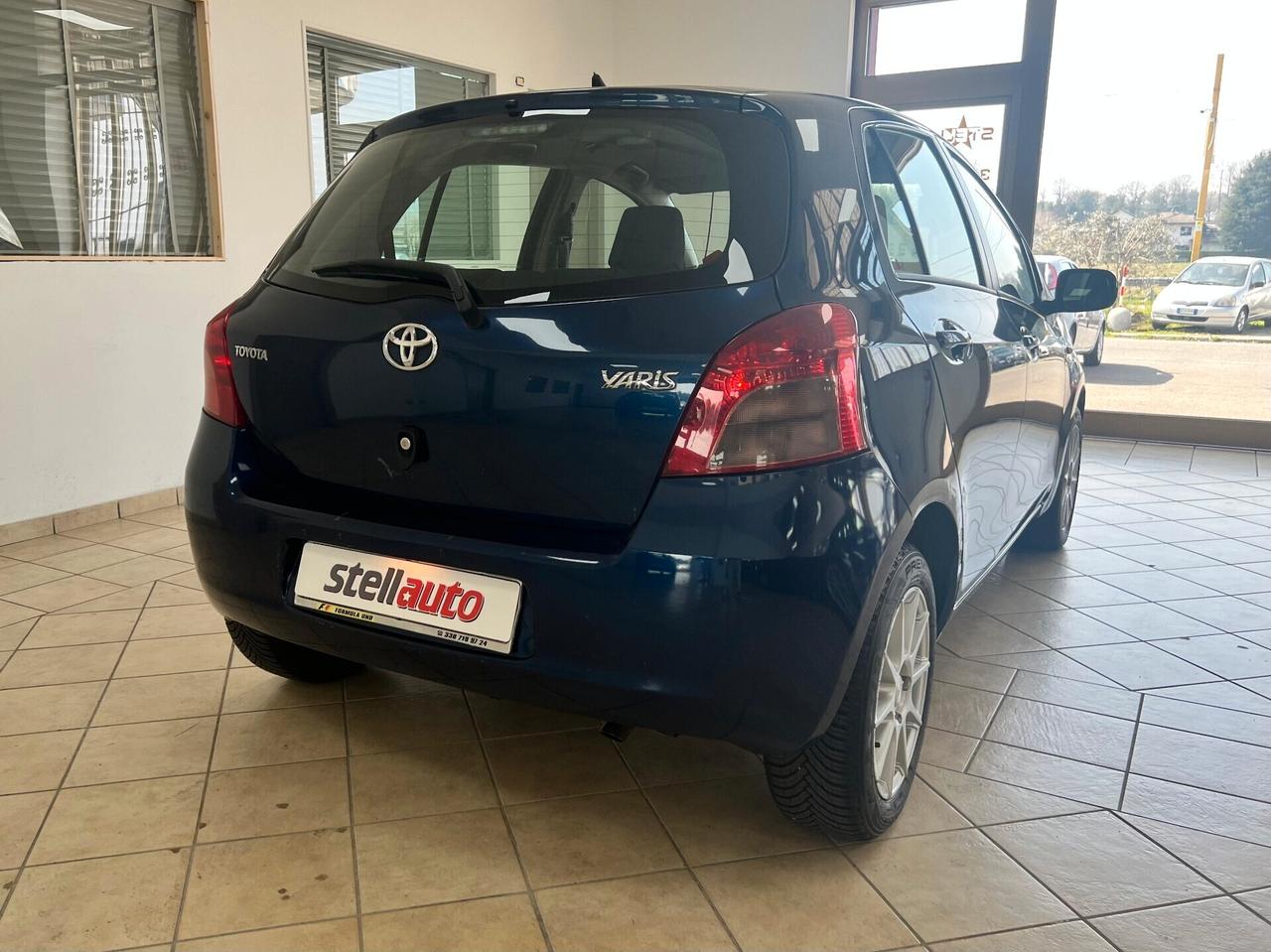 Toyota Yaris 1.3 5 porte Sol