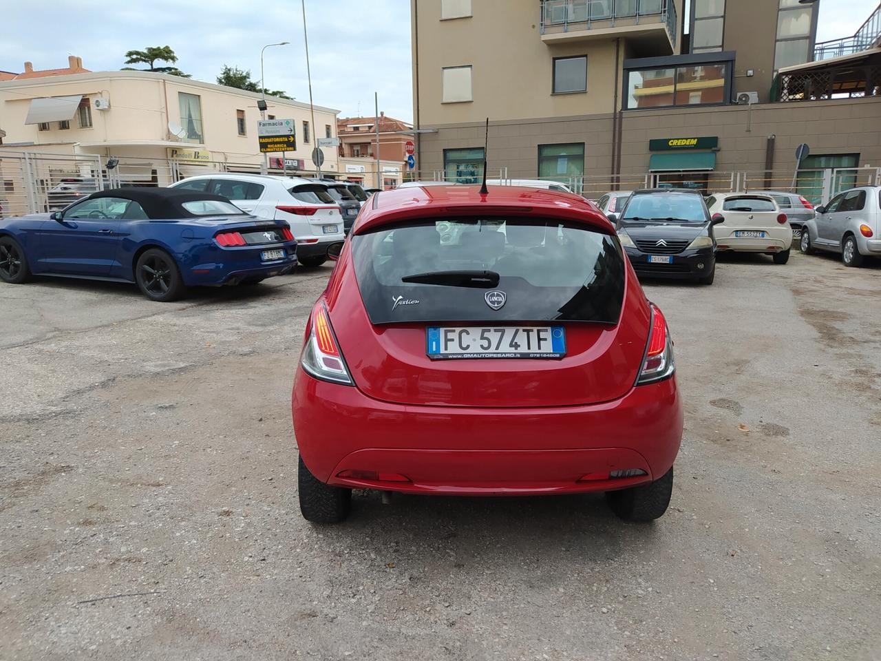 Lancia Ypsilon 1.2 69 CV 5 porte GPL Ecochic Silver Neopatentati